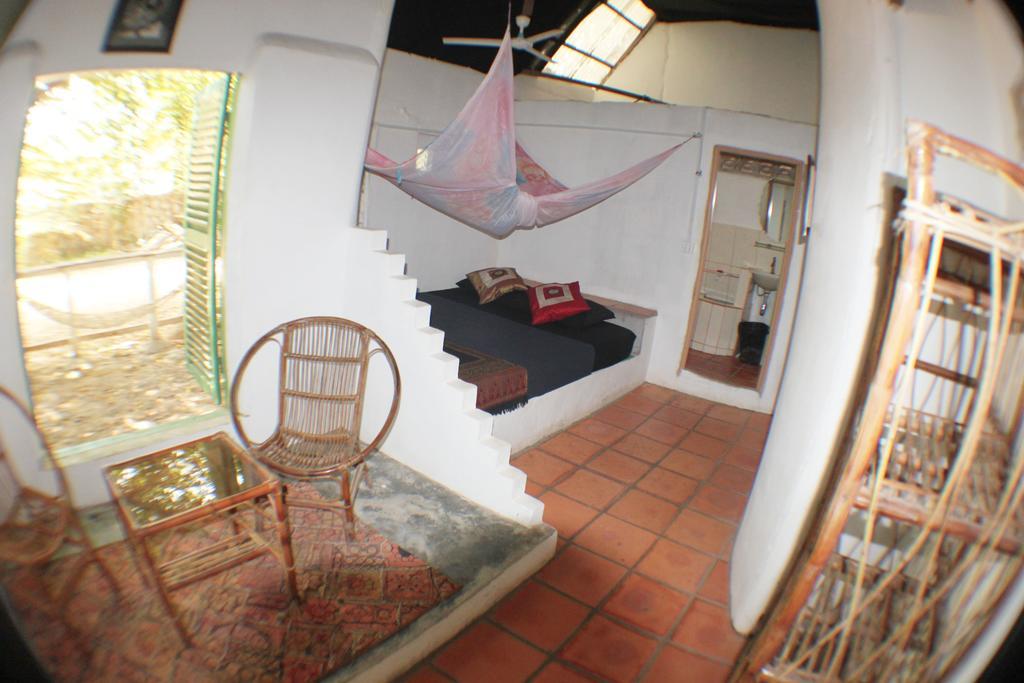 Bed and Breakfast Kepmandou Lounge-Bar Номер фото