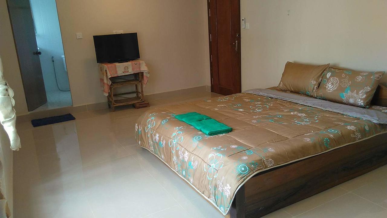 Bed and Breakfast Kepmandou Lounge-Bar Экстерьер фото