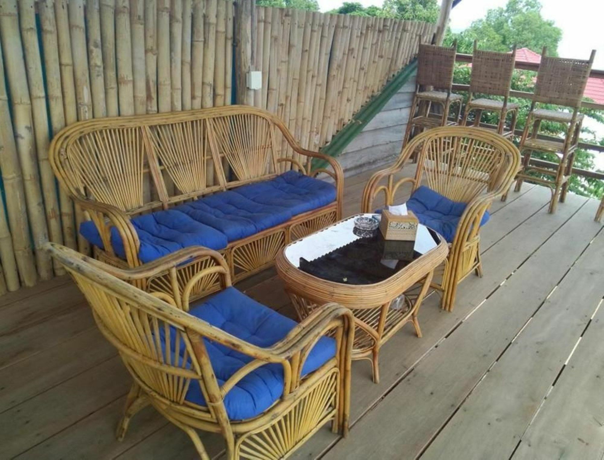 Bed and Breakfast Kepmandou Lounge-Bar Экстерьер фото